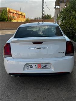 كرايسلر 300